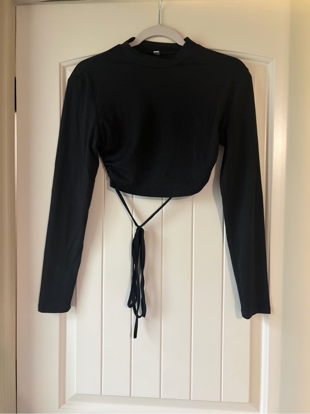 Long Sleeve Crew Neck Open Back Crop Top